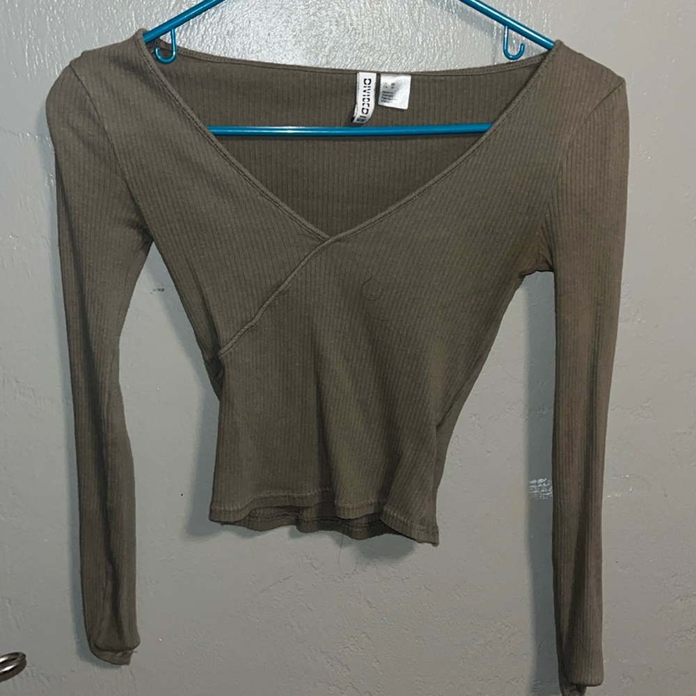 LONG SLEEVE TOP
